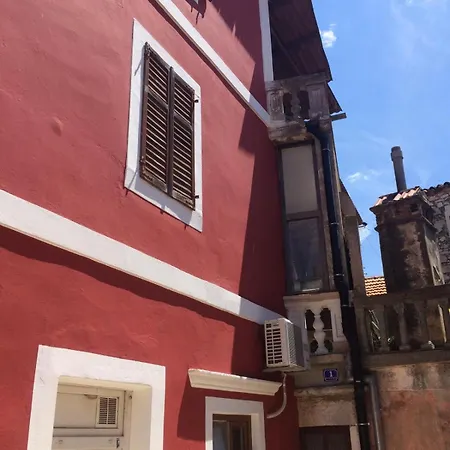Apartamento Apartman Mauro Sukošan