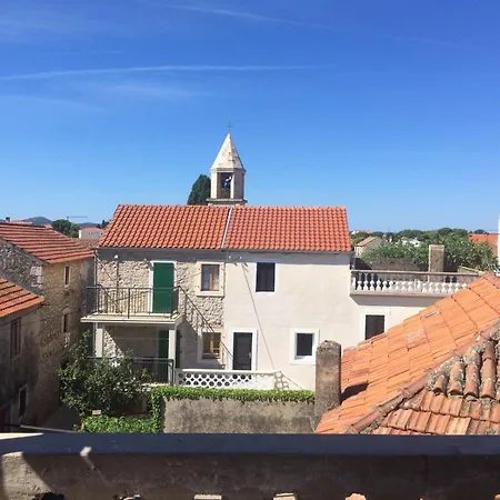 Apartman Mauro Sukošan